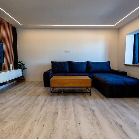 Modern Premium Apartment 1 Targoviste Exteriör bild