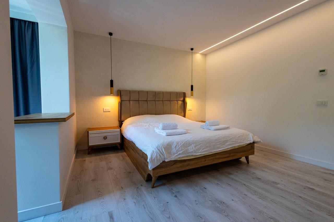 Modern Premium Apartment 1 Targoviste Exteriör bild