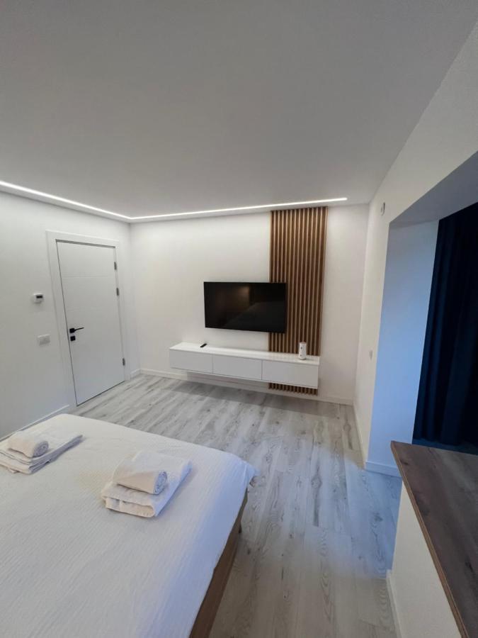 Modern Premium Apartment 1 Targoviste Exteriör bild