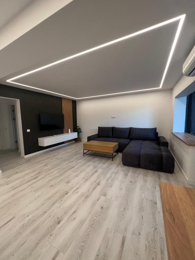 Modern Premium Apartment 1 Targoviste Exteriör bild