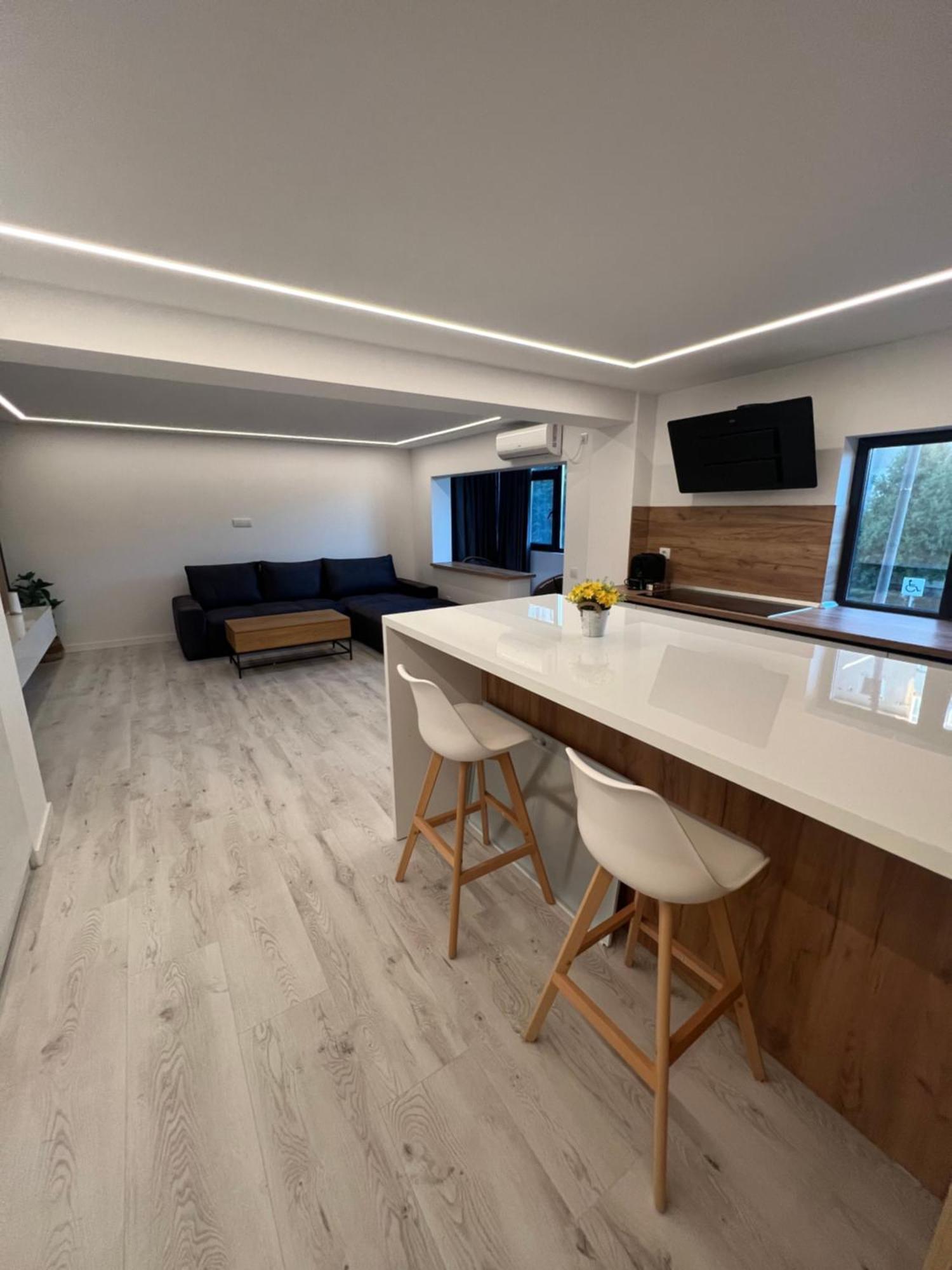 Modern Premium Apartment 1 Targoviste Exteriör bild